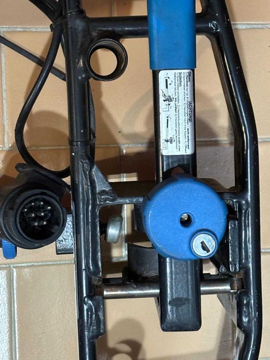 Стойка за велосипеди за теглич