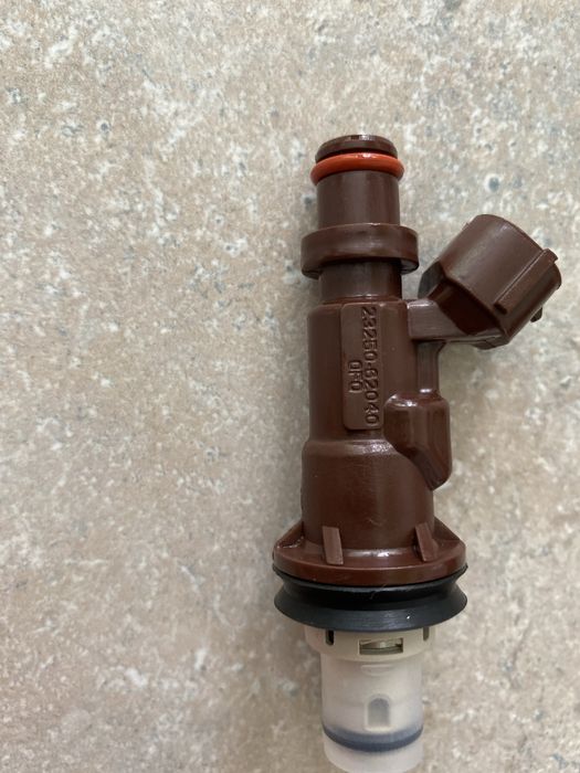 Форсунки 5vz fe toyota prado 3400cc