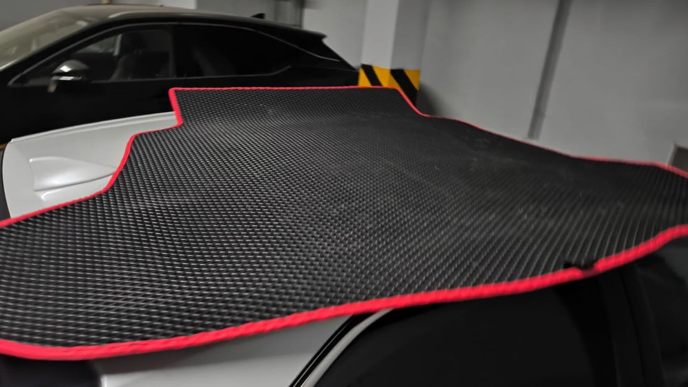 Коврик в багажник на Камри 70-75 .