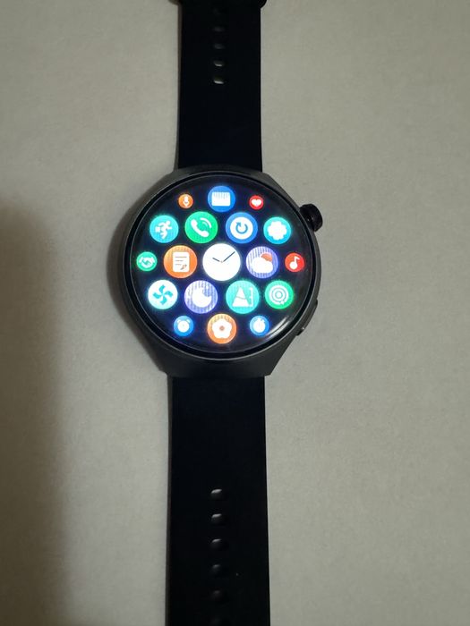 Смарт часовник чисто нов…..