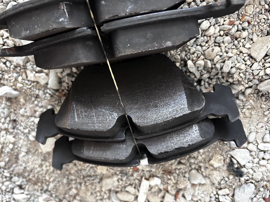 Е34 тормозной диск пердний и колодка перед зад