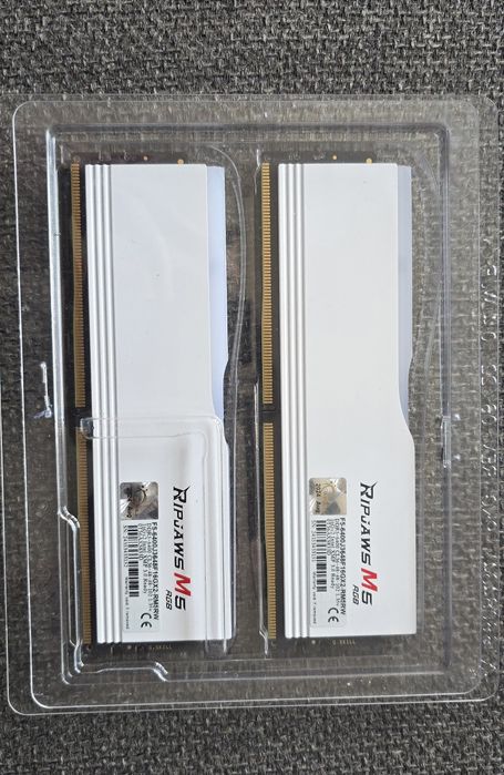 Memprie Ram G.Skill Ripjaws M5 DDR5 32GB 6400MHz CL36 RGB