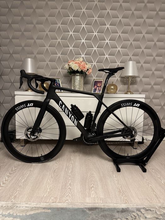 Cursiera/Endurace Canyon Endurace 2025 CF SLX 8 di2