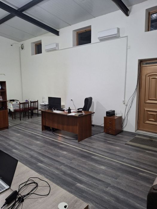 Сдается полуподвал под оффис