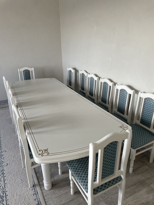 продам стол со стульями