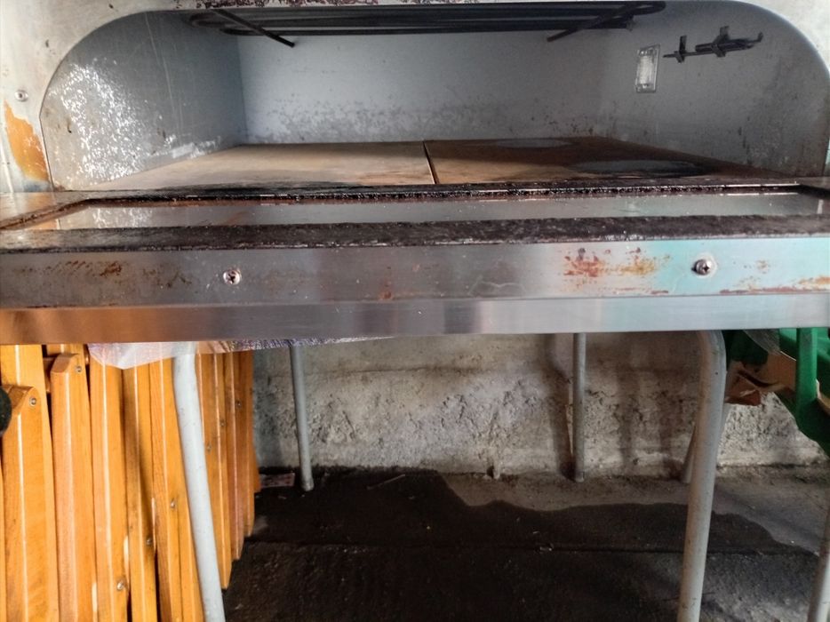 Vand cuptor de pizza