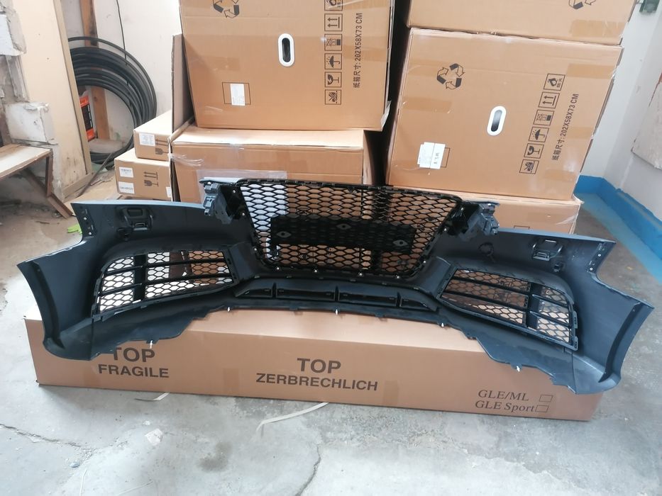 Bara fata Audi A5 8T prea facelift