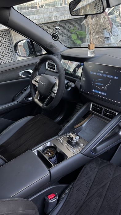 BYD Yuan Up 2025 — 2