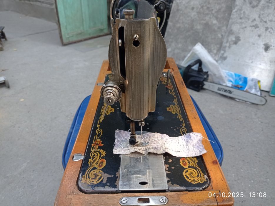 Продам швейные машинку