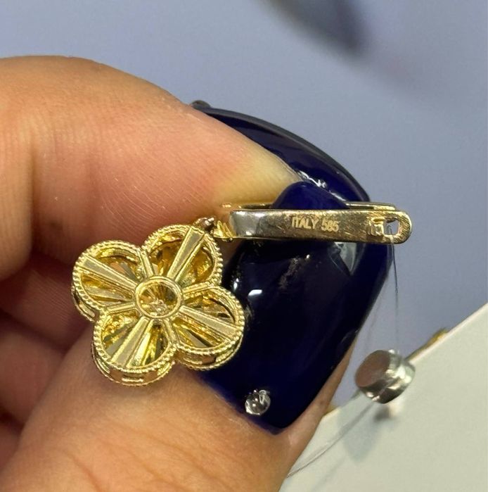 Золото 585  Серьги Масса: 3.9