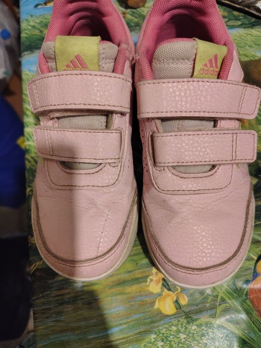 Детски обувки за момиче Adidas