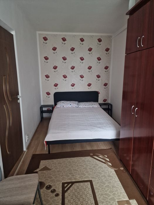 Vând apartament 2 camere tip x  la parter