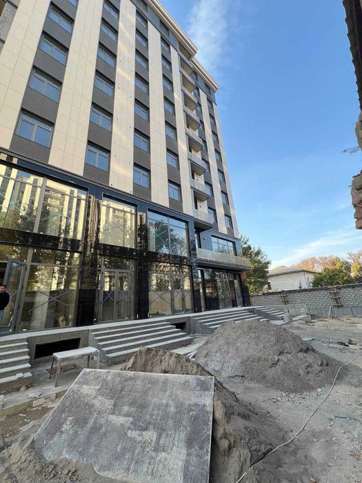 Жомий. Продажа обьектов под ваш бизнес 81 кв.м ,91 кв.м.Цоколь.Кадастр