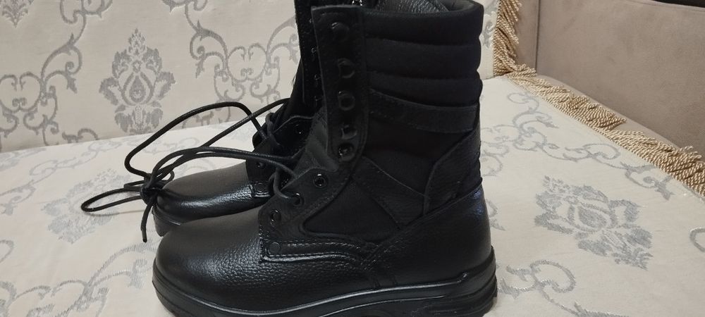 Продам берцы летние