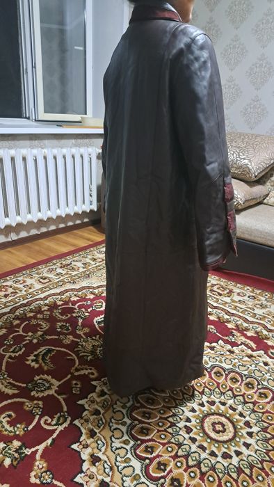 Продам кожанный плащ