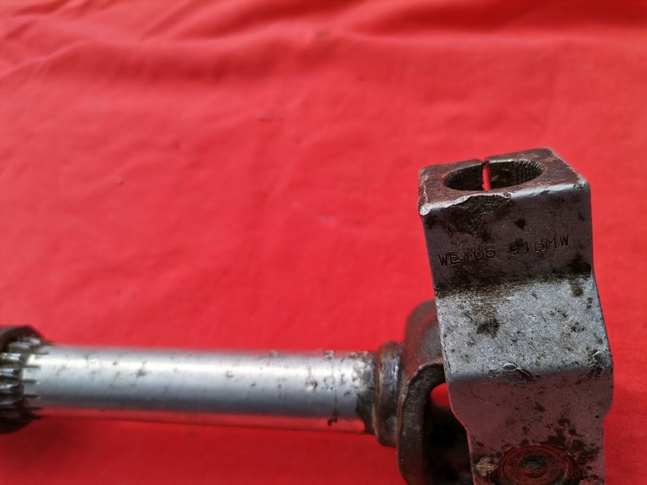 Кормилен прът, капак клапани и картер BMW e 36 m43