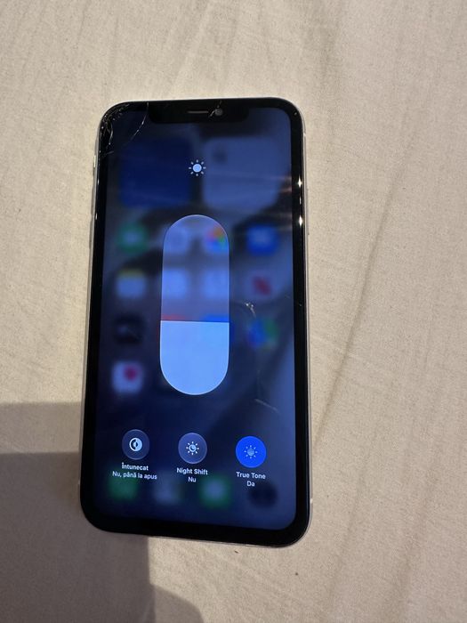 Vand schimb iphone 11