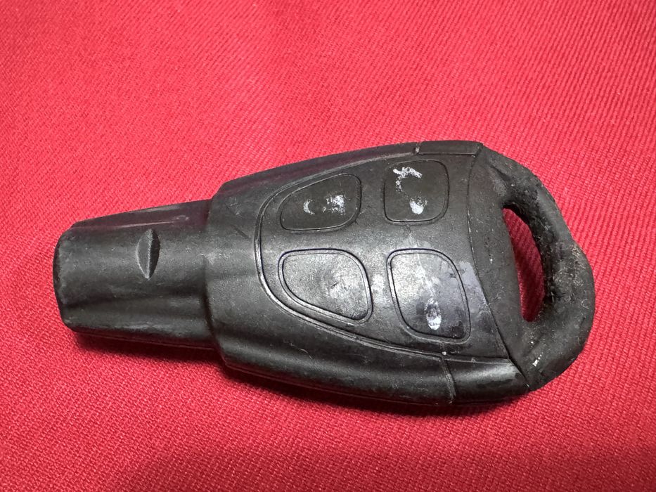 Смарт ключ Saab оригинален с 4бутона