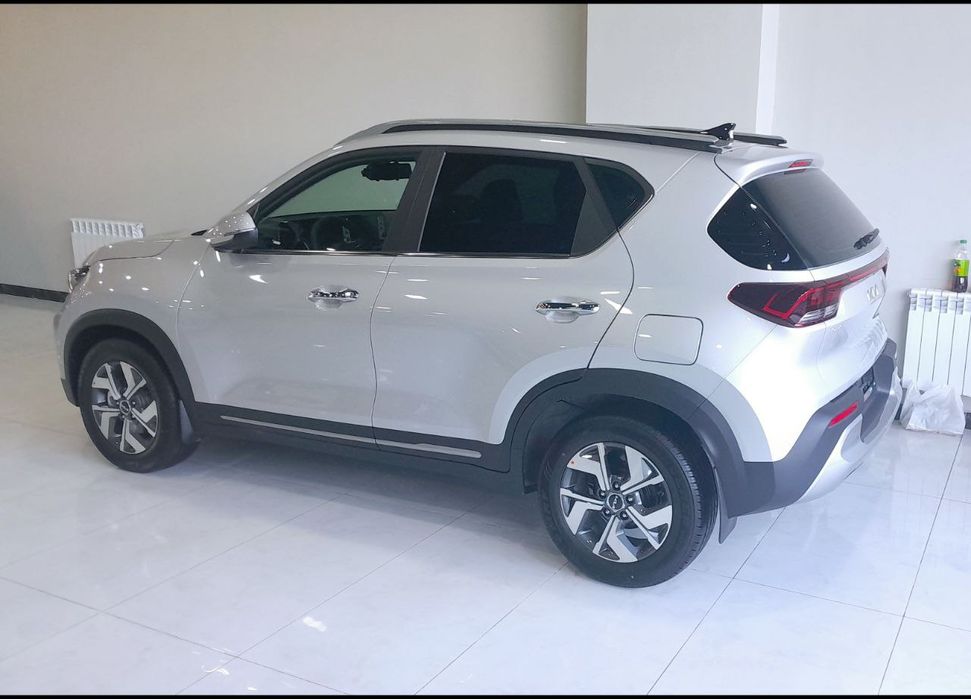 Kia Sonet Prestige, 2024