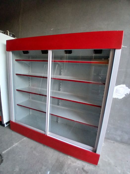 Ветрина халадилник