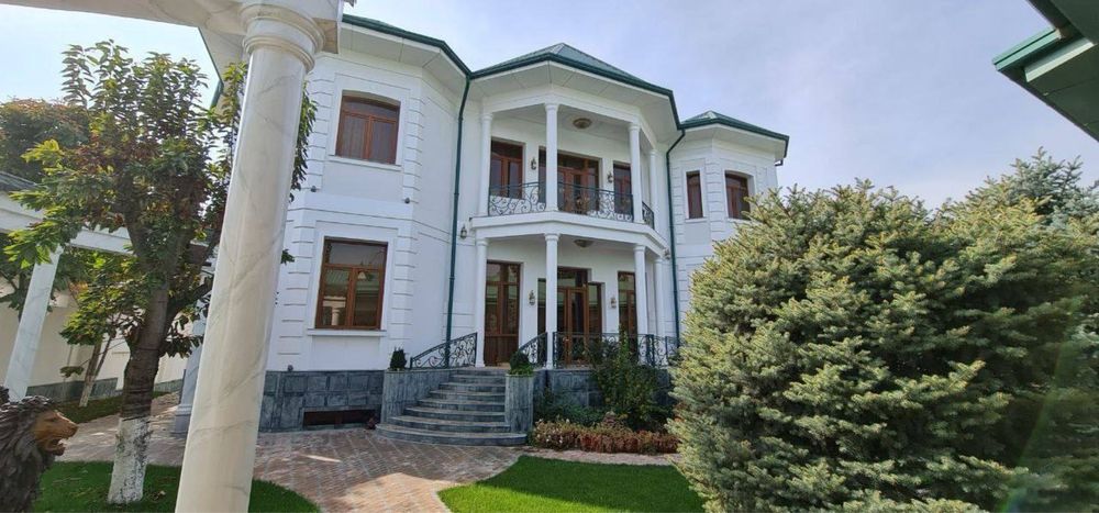 2 дома центр Луначарского 20 соток