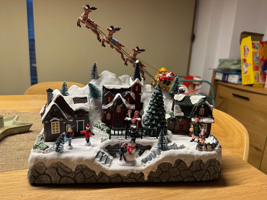 Ornament Craciun Muzical si cu Lumini