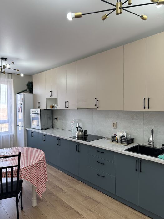 Подселение девушка