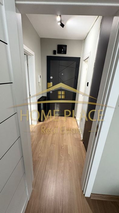 Дава се под наем Тристаен апартамент в Варна, Базар Левски - 100 кв.м за 1020 € - Снимка #10