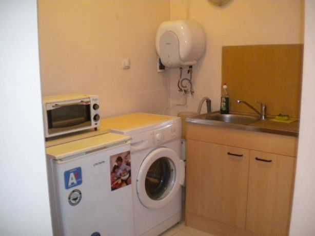 Дава се под наем Едностаен апартамент в София, Витоша - 25 кв.м за 323.85 € - Снимка #3