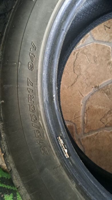 Гуми Нексен 215/55/17