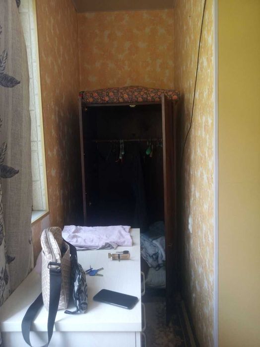 Срочно отдам даром мебель