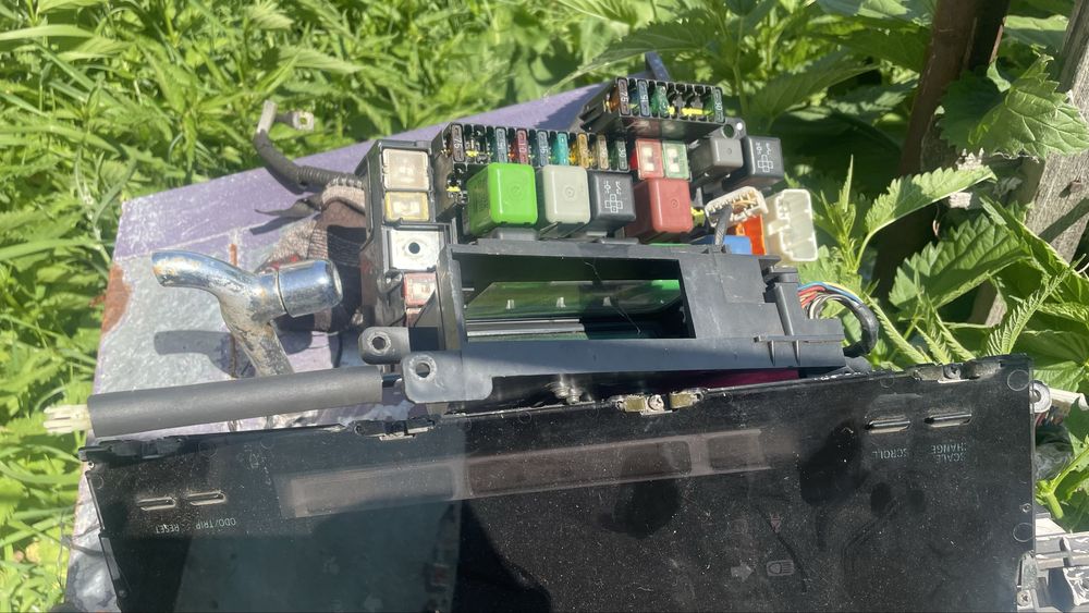 Продам от Крауна и климат контроль