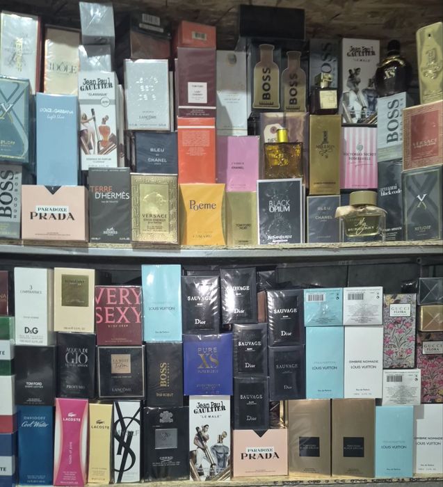 Parfumuri dama si barbati , oferta 1+1