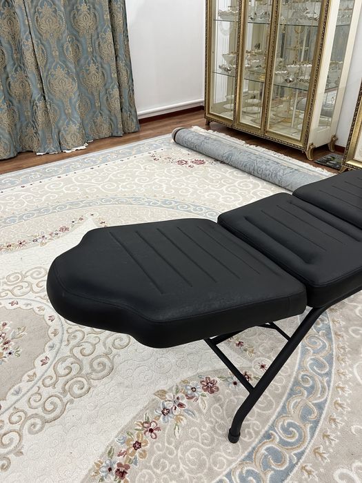 Кушетка массажная/кожанная