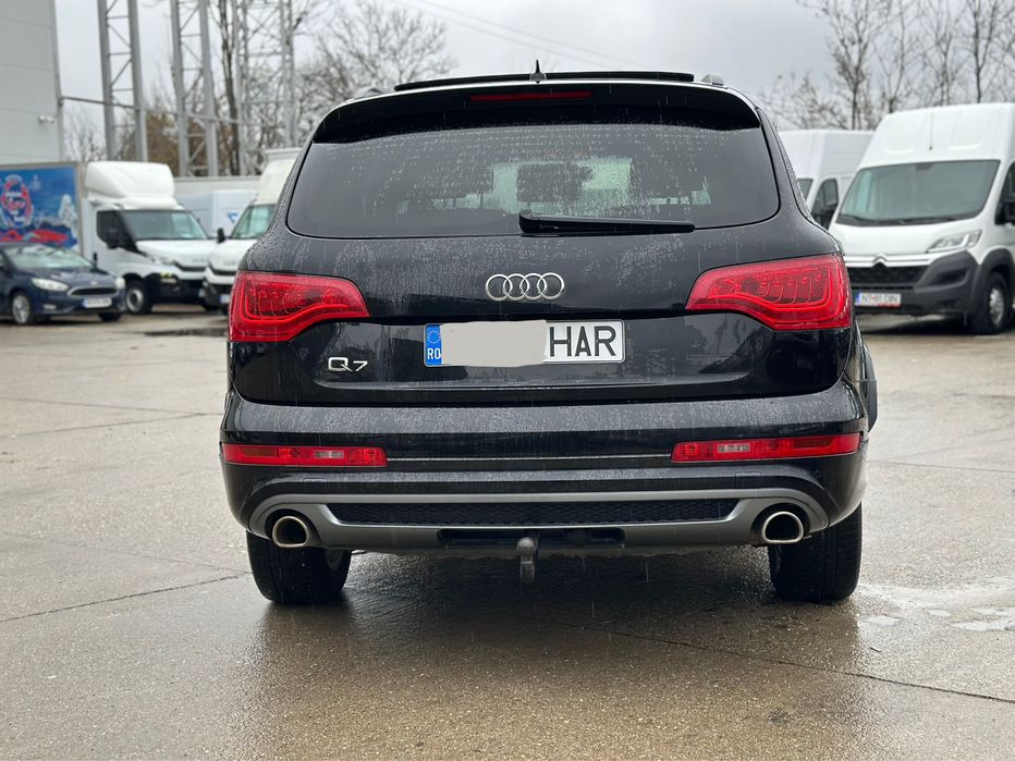Audi Q7 sline plus/an fab 2014/zero daune in istoric/stare noua