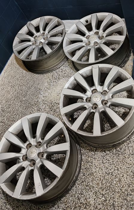 Мицубиши Лансер 18 -ки оригинал