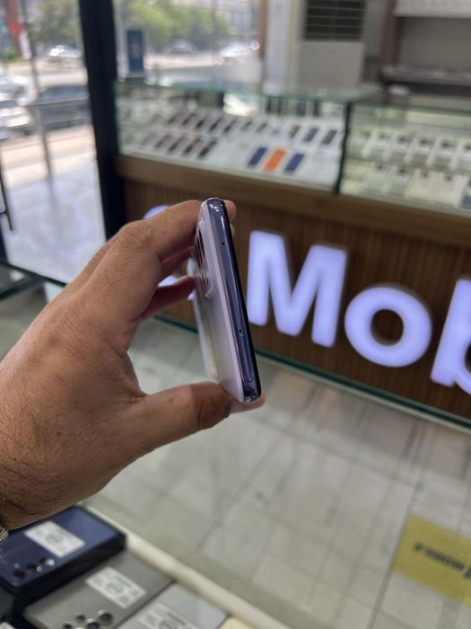 Продается (Nasiya-Вариант-Рассрочка) Galaxy A52 в отличном сост