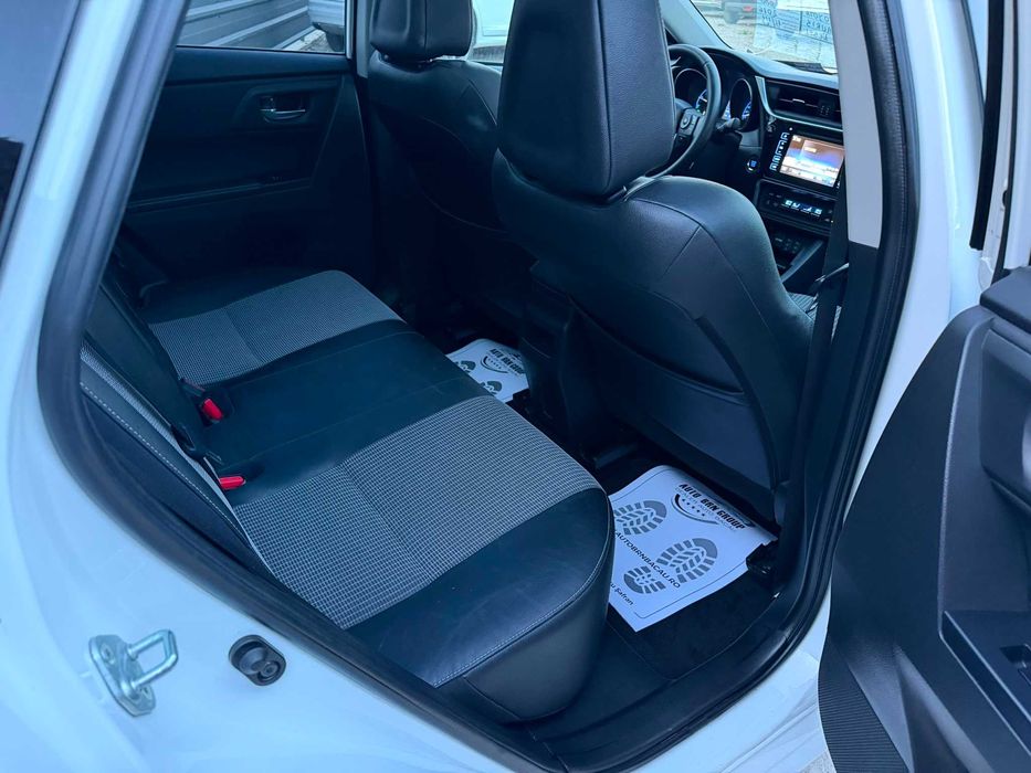 Toyota Auris /1.6 D-4D Diesel/ Facelift / Rate/ Avans % RAR Efectuat