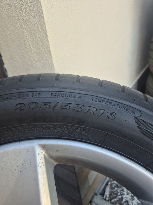 Jante Aliaj Originale VW R16 5x112 + Anvelope Vară Dunlop 205/55 R16