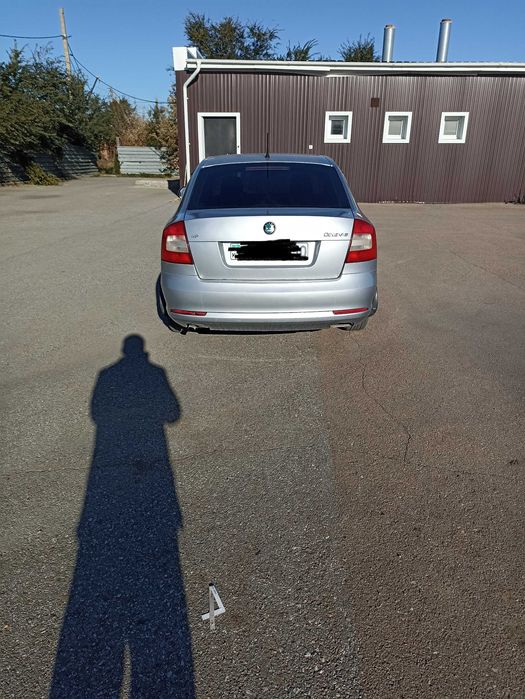 Продам шкоду октавия.