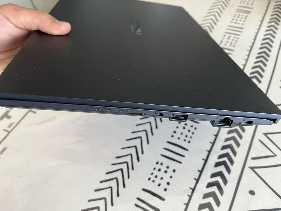 Продам ноутбук Асус