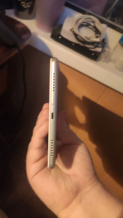 Продам планшет Samsung galaxy tab a