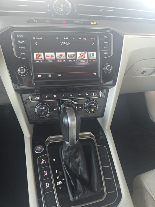 VW Passat B8 2.0 BiTDI 4x4 Automat / Full / Distronic / LED Adaptive / Park Assist