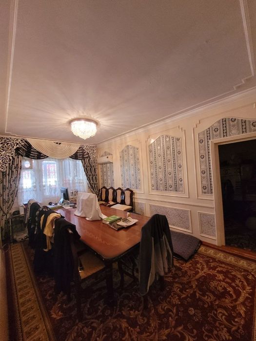 Срочно продаётся 5 комн квартира Юнусабад 16 кв