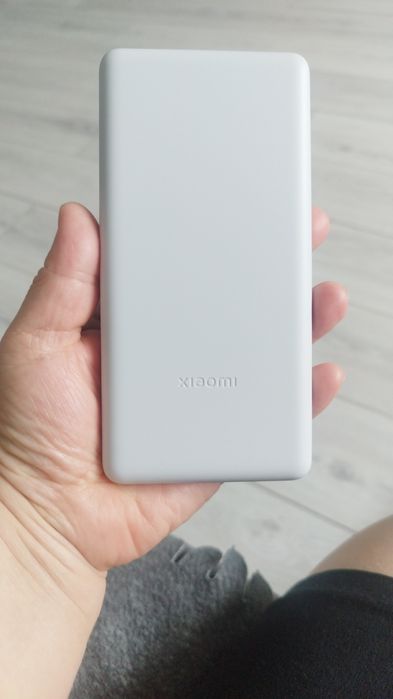 Power bank с MagSafe