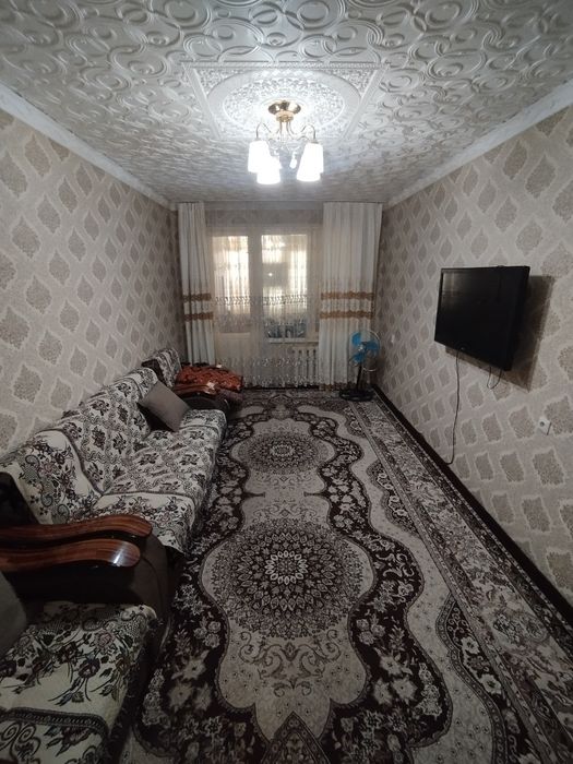 Квартира 3 комната 1 этаж Навои город