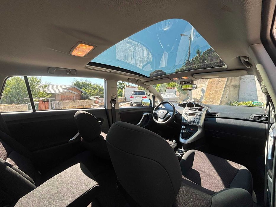 Vand Toyota Yaris Verso 2010 D4D