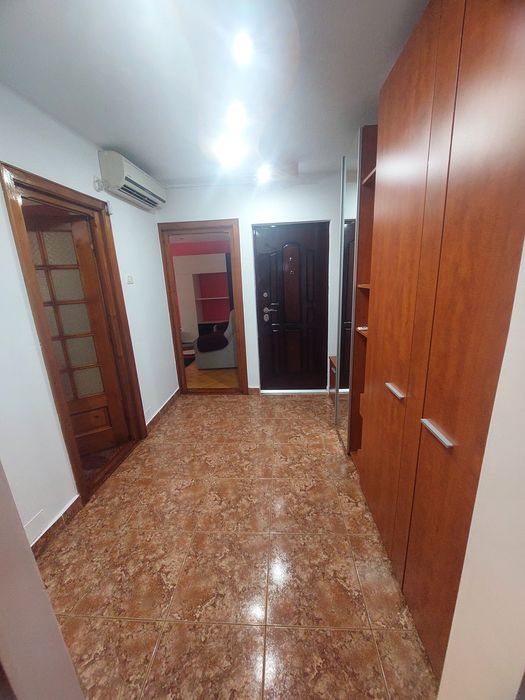 Inchiriez apartament 2 camere