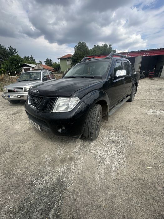 Nissan navara 2.5 190кс на части 2012 автоматична кутия  нисан навара вейс
