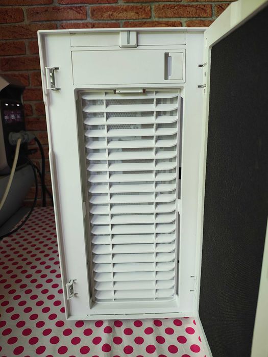 Carcasa PC Fractal Design Define R6 White.